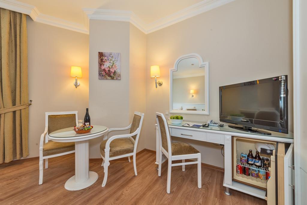 Fuar Hotel 이스탄불 외부 사진